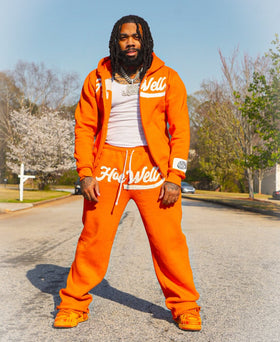 HoeWell Distressed Zipper Jogger Set